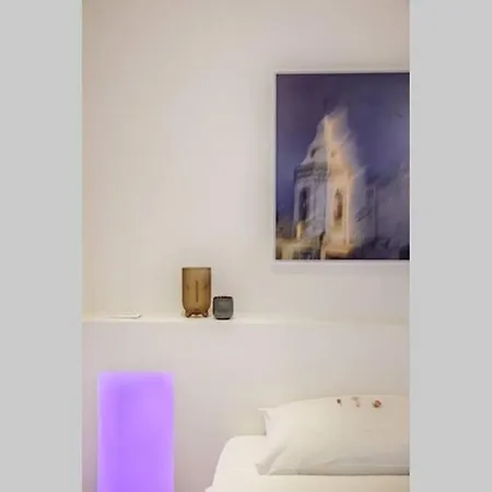 5*, Climatise, Avec Terrasse Au Quartier Le Panier Апартаменты