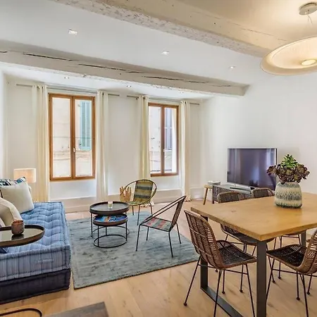 Апартаменты 5*, Climatise, Avec Terrasse Au Quartier Le Panier